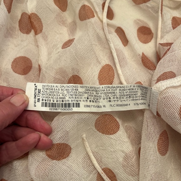 Zara blouse xl Sheer Ruched Neck Crinkling In Fabric Brown Dots. - Picture 6 of 8